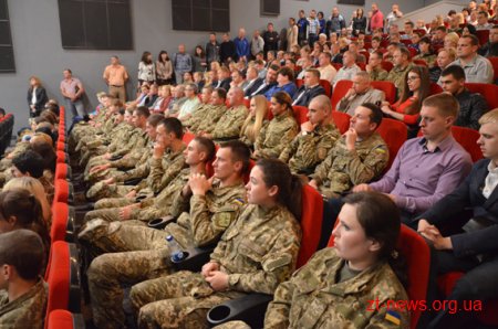 У Житомирі презентували документальний фільм "Іловайськ. Лицарі неба"