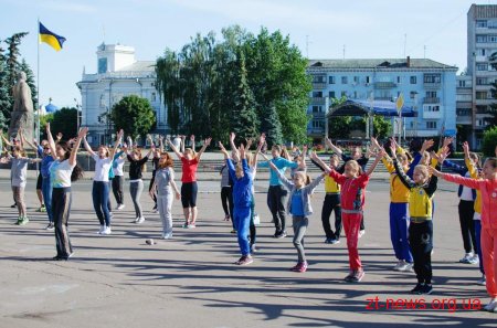 У Житомирі стартувала перша космічна руханка «Space Workout»