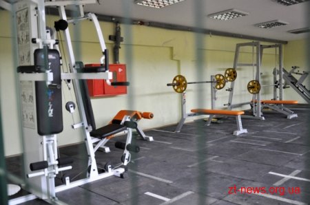 Голова ОДА оглянув, як проходить реконструкція центрального стадіону