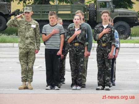 У Житомирі стартував всеукраїнський патріотичний вишкільний табір «Нащадки козацької слави»