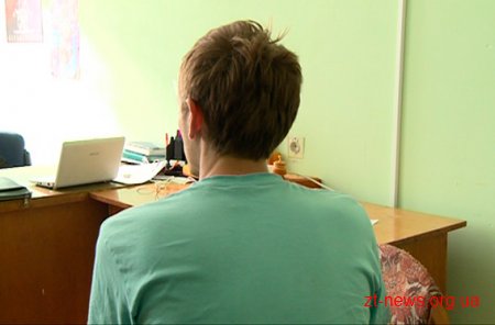 У Житомирі викрили двох молодиків у низці крадіжок інтернет-обладнання