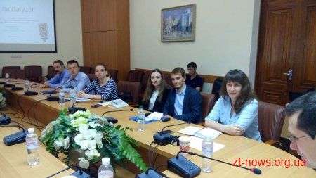 У Житомирі презентували додаток, що показує яким транспортом користуються мешканці міста