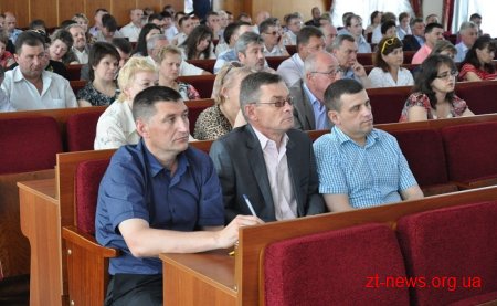 Очільникам міст і районів Житомирщини розповіли, що таке енергосервіс в бюджетній сфері
