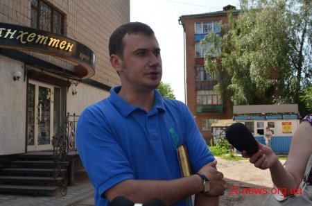Житомирська влада перевіряє законність рекламних конструкцій міста
