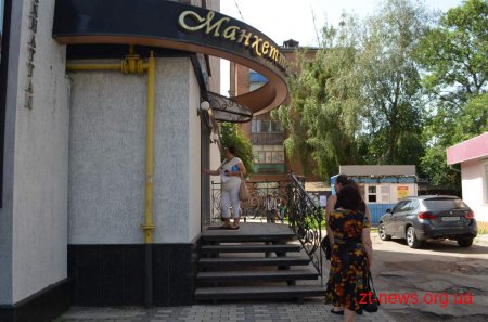 Житомирська влада перевіряє законність рекламних конструкцій міста