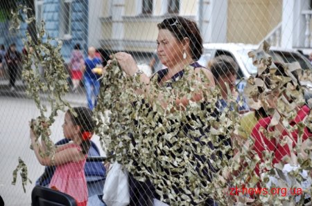 У Житомирі розмалювали вулицю «Листами з фронту»