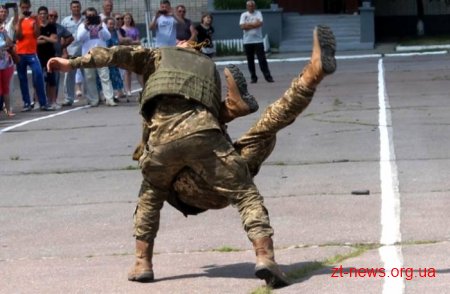 Десантники-призовники присягнули на вірність Україні та її народові