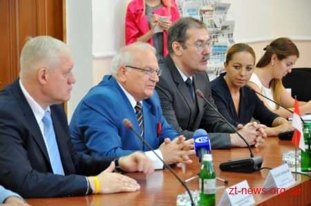 Голова ОДА провів зустріч з делегацією Республіки Польща