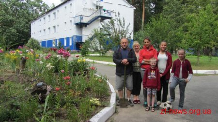34 дитини живе у дитячому будинку сімейного типу по вулиці Санаторній у Житомирі