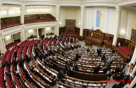 За півріччя депутати-мажоритарники Житомирщини зареєстрували більше сотні законопроектів За півріччя депутати-мажоритарники Житомирщини зареєстрували більше сотні законопроектів