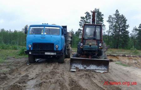 На Житомирщині поліцейські викривають розкрадачів надр