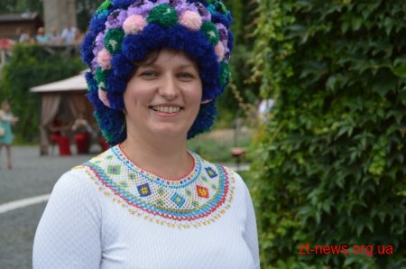 Всеукраїнський фестиваль «Аристократична Україна» представив на Житомирщині етнічний одяг