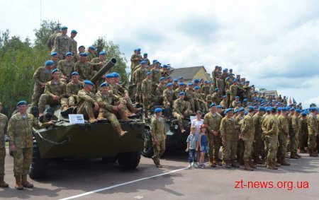 Десантники отримали квартири у Житомирі