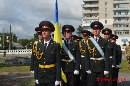 У Житомирі вшанували пам'ять загиблих військовослужбовців