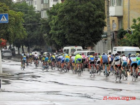 У Житомирі стартували відразу 2 чемпіонати з велоспорту