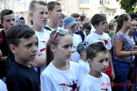 У Житомирі урочисто підняли прапори з нагоди відкриття Олімпійських ігор