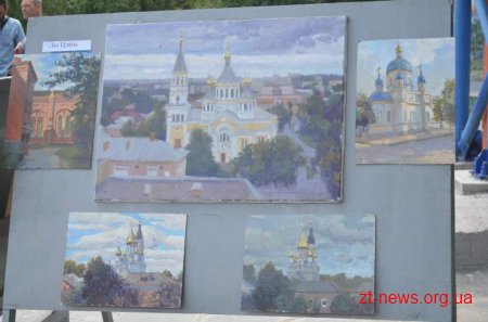 Близько 170 творів були представлені в літньому театрі «Ракушка»