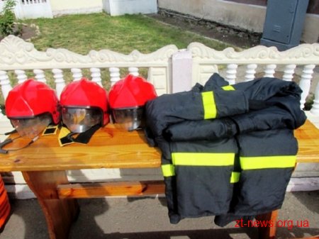 Коростенські рятувальники отримали чергову гуманітарну допомогу від зарубіжних благодійників