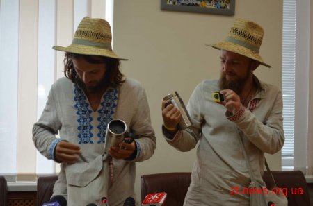 Житомир відвідали босі мандрівники