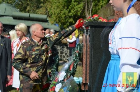 У меморіалі загиблим воїнам АТО на Звягельщині відкрили нову стелу