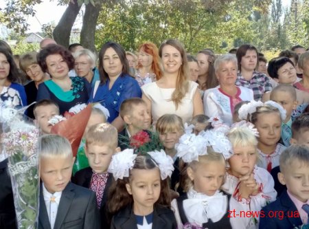 У Черняхівському районі відкрили нову школу