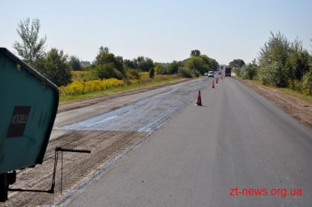 В області ремонтуються ділянки доріг Глибочиця – Станишівка та Житомир – Могилів-Подільський