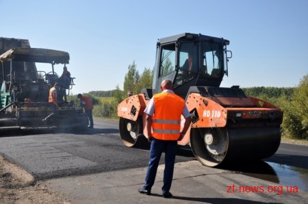 В області ремонтуються ділянки доріг Глибочиця – Станишівка та Житомир – Могилів-Подільський