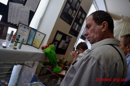 У приміщенні ресторану «Смоленськ» відбулося відкриття  виставки присвяченої учасникам АТО