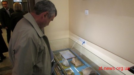 Для житомирян відкрили виставку експонатів з музеїв області