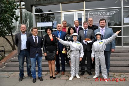 Із Музею космонавтики у Житомирі можна буде у реальному часі відвідати різні музеї світу