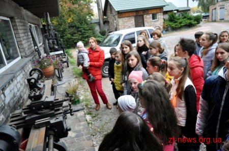 У житомирський музей «Ремісничий двір» кожен може внести свою частинку історії