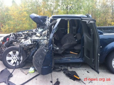На Житомирщині зіткнулися NISSAN та Газель