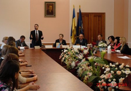 У Житомирі кращих студентів-філологів нагородили іменними стипендіями