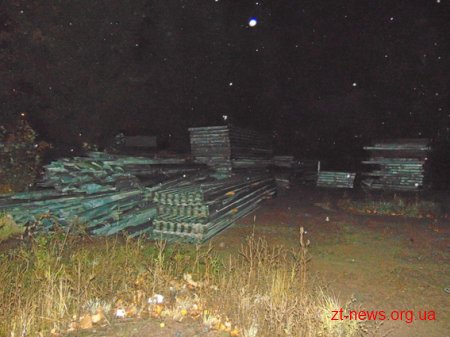 На Житомирщині при обшуку в оселі поліція виявила арсенал зброї