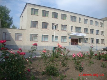 Не за призначенням використовував землю Любарський професійний ліцей