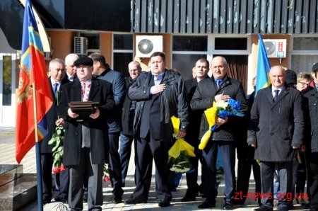 У Коростені з нагоди свята відкрили пам’ятник на честь захисників України