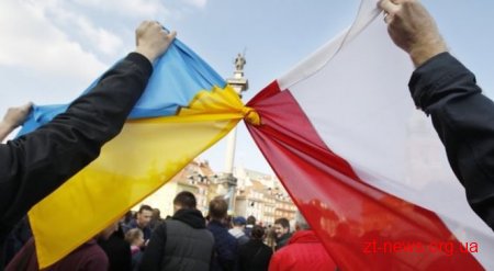 Житомирських студентів переманюють на роботу до Польщі Житомирських студентів переманюють на роботу до Польщі