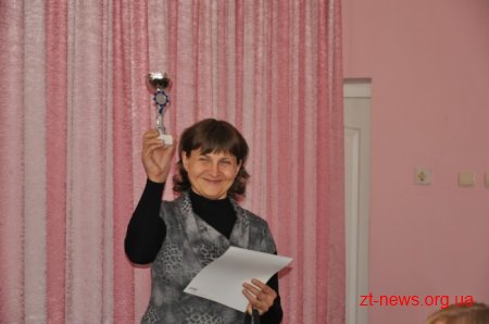 Учні з 9 регіонів України змагалися у турнірі юних економістів на Житомирщині