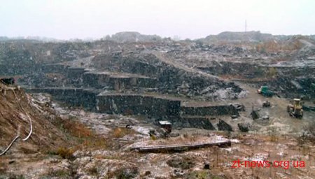 На Житомирщині припинили незаконний видобуток граніту