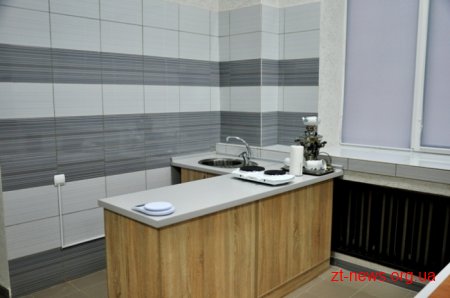 У професійному училищі сервісу і дизайну у Житомирі відкрили сучасні майстерні