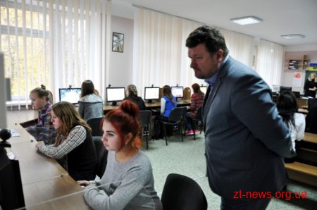 У професійному училищі сервісу і дизайну у Житомирі відкрили сучасні майстерні
