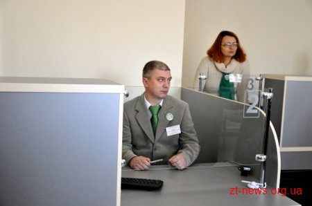 Віце-прем’єр-міністр України на Житомирщині відкрив офіс з обслуговування громадян