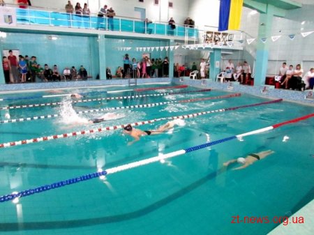 У Житомирі розпочався турнір з плавання пам’яті Ніни Сосніної
