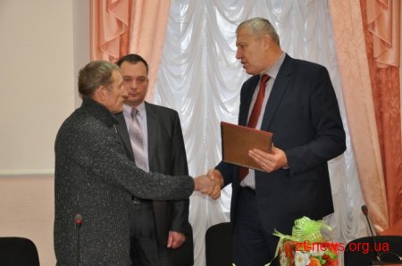 Дві родини загиблих учасників АТО області отримали житло від держави