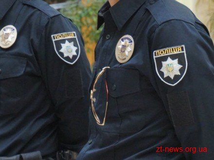 На Житомирщині молодики накинулись на правоохоронців На Житомирщині молодики накинулись на правоохоронців