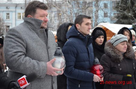 Вифлеємський вогонь миру привезли до Житомира