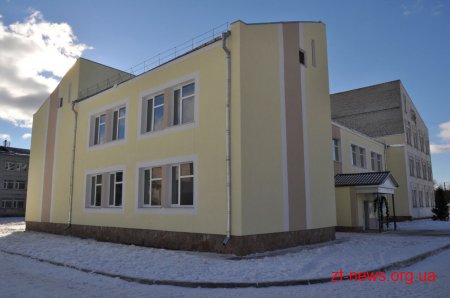 Ігор Гундич відкрив блок початкових класів гімназії в Олевську