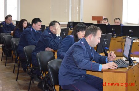 30 слідчих житомирської поліції отримали свідоцтва про підвищення кваліфікації