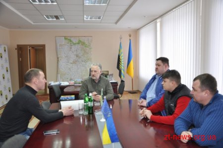 Ігор Гундич передав допомогу від Житомирщини