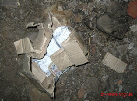 З будинку жителя Коростеня поліція вилучила вибухівку та боєприпаси